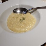 炉端×イタリアン アルベロ - ムール貝のワイン蒸しの後のリゾット