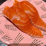 立食い寿司 根室花まる - サーモン