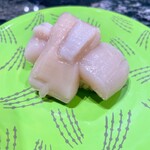 立食い寿司 根室花まる - 二階建て帆立