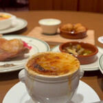 THE CONTINENTAL ROYAL ＆ Goh - 