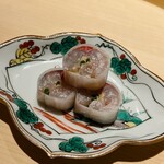 温石 - 鯵の砧巻き。胡瓜から酢漬けした大根にアップデート。胡瓜巻きより正直、口に合いましたヾ(≧▽≦)ﾉ