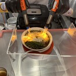 ラーメン はなこ - びっくりバーナー二刀流。チャーシューが香ばしくなる。