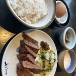 牛たん炭焼 利久 - 