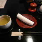 Naruse Shokudou - 温かいお茶＆おしぼり