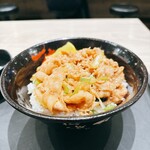 伝説のすた丼屋 - 