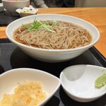 自家製粉 手打そば 丸屋 - この麺の量素敵