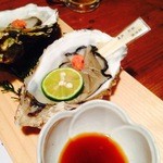 まぐろ料理専門店 マグロキッチン 笑う門には魚来たる 田町店 - 