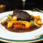 サンフォコン - 牛ほほ肉の赤ワイン煮2,000円