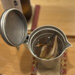 みつき - 浜坂松葉蟹の爪酒（亀齢燗酒）