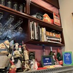 Saint Denis Cafe - 店内置物