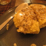 庵 浮雨 - コンソメで煮た大根の天ぷら　マッシュルームソース