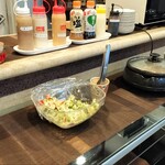 ホテルクリスタル広島 - サラダと焼きそば