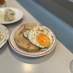 東京ギョーザスタンド ウーロン - 