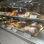 TruffleBAKERY ルミネ新宿店 - 