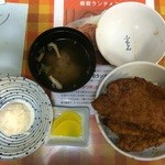 レストラン ふくしん - カツ丼（大）ソース多め、ポテトサラダ（上方から）