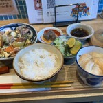 沖縄酒場じゅにまーる みなとみらい店 - 