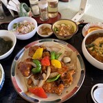 中国料理 頤和園 - 酢豚、棒棒鶏、小天津麺、サラダ、わかめときのこのスープ