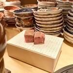 六本木 大皿焼肉 老中 - 〈近江彦根和牛京味噌漬け〉