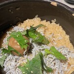 四季彩  - しらすと大葉の土鍋ご飯　チャンジャとかたこわさのっけご飯最高っすよ！
