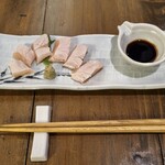 十割手打ちそば 美蕎 - 甘タレとわさびが、お肉を引き立てています。