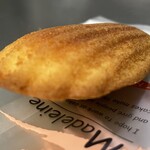 久栄堂菓子舗 - 『ハニーマドレーヌ』