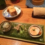 麹也 - 新富町
            蛸と日本酒  
            日本一。