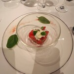 リストランテ･ヒロ チェントロ - 高知県産フルーツトマトとブワッファラチーズのカプレーゼ