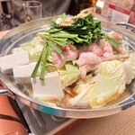 とり酒場 博多華善 - もつ鍋