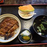 魚定 - ひつまぶし(小)