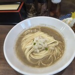ヌードル＆スパイスカレー 今日の1番 - かけ煮干しラーメン