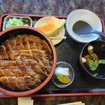 魚定 - ひつまぶし