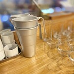 日本酒が永遠に飲める店 たまり場PON - 