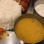 カレーリーブス カフェ＆レストラン - 