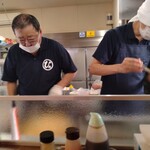 広野屋 - 元店主と新店長　親子で奮闘中でした