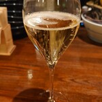 カデルムーロ - スパークリングワイン