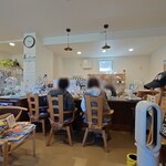 とろんと - 店内　入口から撮影