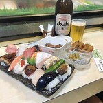 魚勝寿司 - 中握り1300円