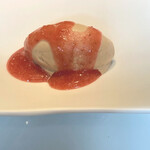 misola - 苺ソース、ミルクアイス