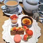 PATISSERIE TOOTH TOOTH - 