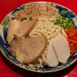 琉球チャイニーズ フウフウトウ - 焼きソーキそば