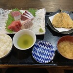 福浦漁港 みなと食堂 - 