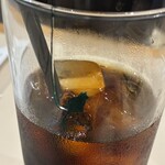 Art Gallery Cafe 茶々華 - これも猫？