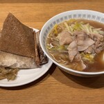 Az/ビーフン東 - 