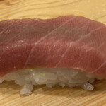 立ち喰い寿司 大松 - 中トロ220円