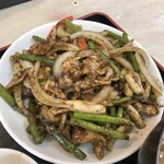 中華厨房たな華 - 豚肉とにんにくの芽炒め