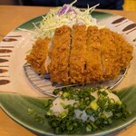 厚切りとんかつ よし平 - 兄ぃが注文した、ネギおろしロースかつ膳(税込1,859円)