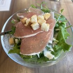 喫茶アジェンデ&カレーシャ - サラダ