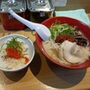 はかたラーメン 駅構内店