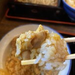 石挽　手打ち　いわもと - 鶏肉は固くなく、ふわっと柔らかいんです♪