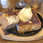 喫茶ニューポピー - アップで